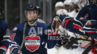 Cole Caufield har slagit många juniorrekord