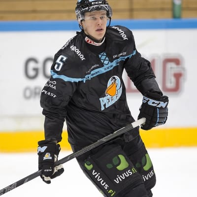 Juha-Pekka Pietilä, Pelicans-puolustaja