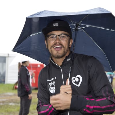 Pete Parkkonen kuvassa