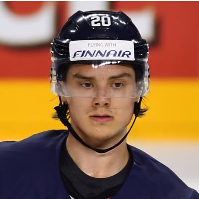 Sebastian Aho och Artemi Panarin.