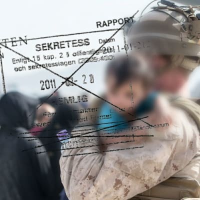 En soldat håller ett afghanskt barn i famnen, i förgrunden en faksimil av en hemligstämplad svensk rapport från försvaret.