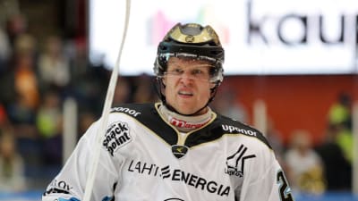 Oskari Korpikari.