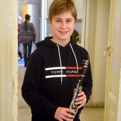 pojke med klarinett