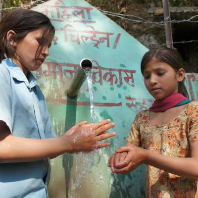 Rent vatten i Nepal