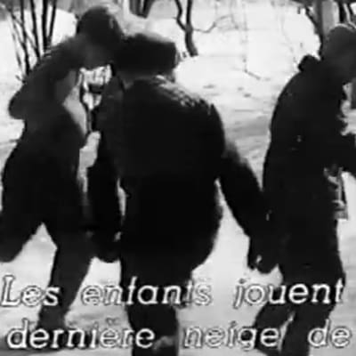 Ote Jörn Donnerin lyhytfilmistä "Näinä päivinä" (1955).