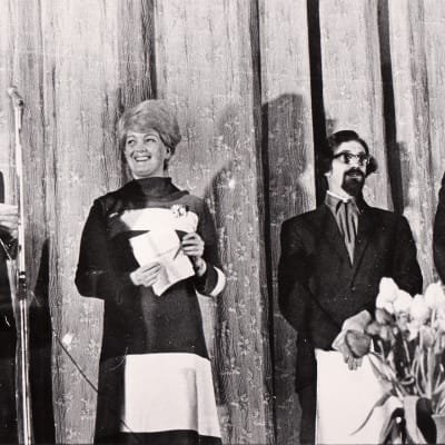 Tampereen ensimmäisten elokuvajuhlien palkintojenjakoa 1970
