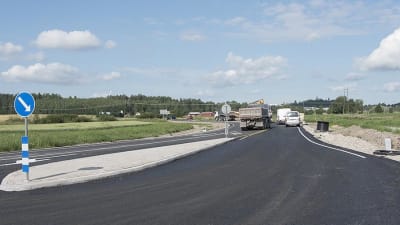 Omfartsvägen öster om Salo byggdes åren 2015-16.