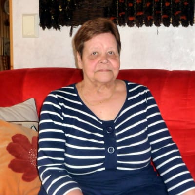 Hilkka Puustinen kotonaan Leppävirralla