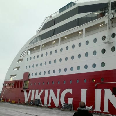 Viking Grace överläts till Viking Line