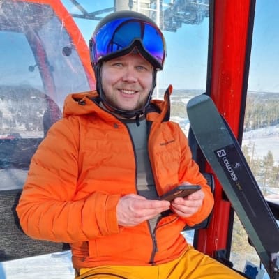 Tuomas Numminen hiihtohississä