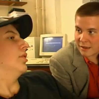 Aku Hirviniemi ja Janne Kataja editissä vuonna 1999.