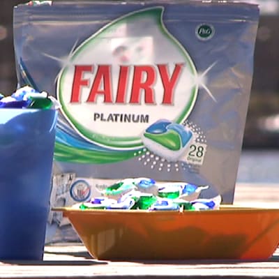 Fairy Platinum tuntui jopa maistuvan lautasella.