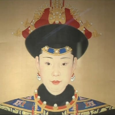 Porträtt av den kinesiska Qianlong-kejsarens älskarinna Chunhai.