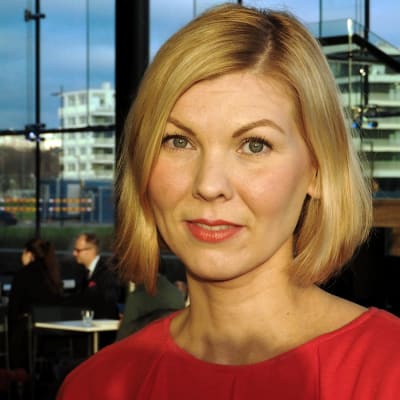 Säveltäjä Minna Leinonen.