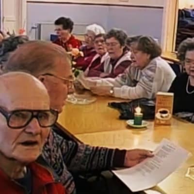 Pensionerade socialdemokrater i Folket hus.
