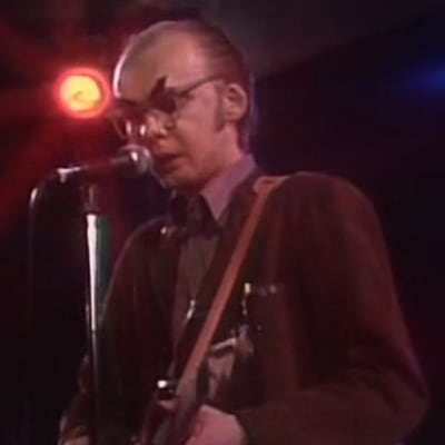 Tuomari Nurmio lavalla Härmärock-konsertissa 1981.