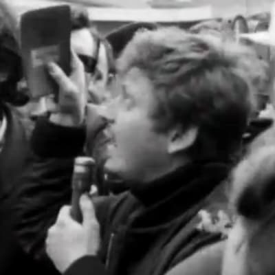 Daniel Cohn-Bendit mielenosoituksessa Saarbrückenissä (1968).