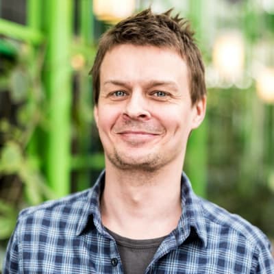 Joakim Rundt är redaktör och arbetar för Svenska Yle.
