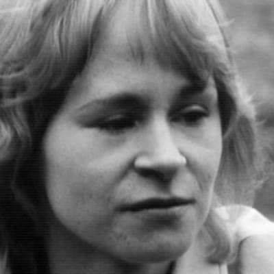 Ung kvinna, Yle 1971