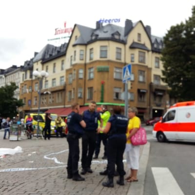 Polispådrag i Åbo centrum.