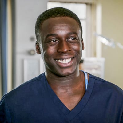 Holby Cityn sairaala, tohtori Damon Ford (David Ajao).