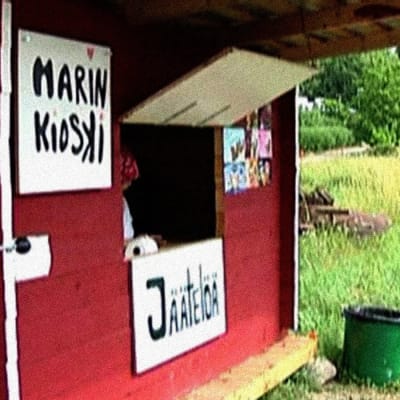 Marin kioski tv-uutisissa.