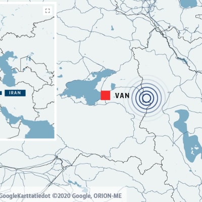 En karta som visar staden Van i Turkiet och Tabriz i Iran utmärkta. Båda städerna är nära gränsen mellan Iran och Turkiet där jordbävningen som skett är utmärkt.