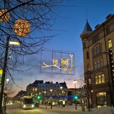 Tampereen Hämeenkatu talvella