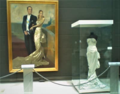 Klänning på Eva Perónmuseet i Buenos Aires, Argentina.