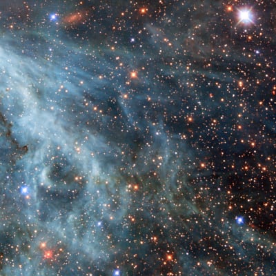 Stjärnhimmel sett genom teleskopet Hubble.