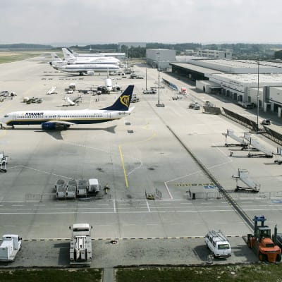 Frankfurt/Hahn lentokenttä Saksassa.