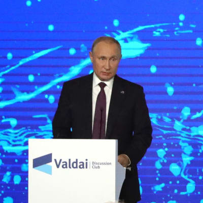 Rysslands president Vladimir Putin talar på Valdajklubbens möte den 3 oktober 2019.