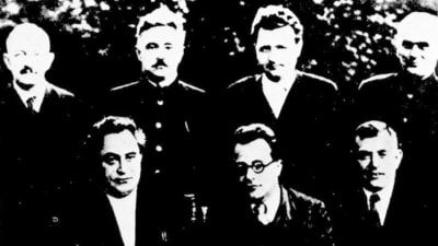 Kommunistiska internationalen, ofta kallad Komintern, år 1935 med Otto Wille Kuusinen uppe till vänster