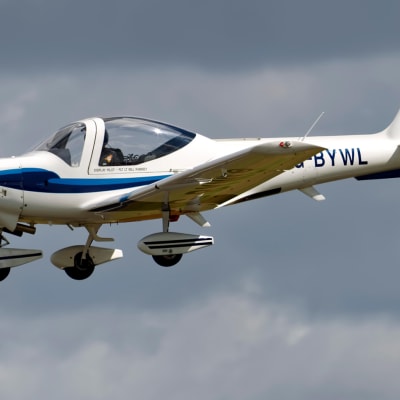 Grob G 115E