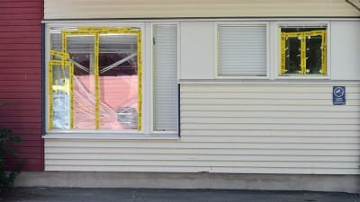 Fönstren i ett daghem i Esbo vandaliserades natten mellan måndag och tisdag