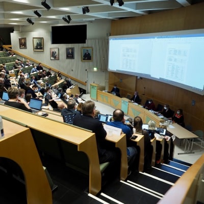 Pohjois-Pohjanmaan hyvinvointialueen aluevaltuuston ensimmäinen kokous 1.3.2022