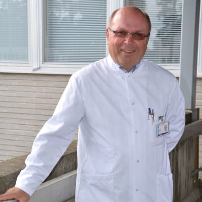 Professori Heikki Huikuri.