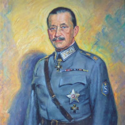 Ylipäällikön päiväkäskyt -kirjan kansi