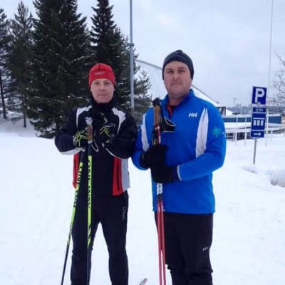 Jaakko Musakka ja Matt Steidlen Lahden urheilukeskuksessa.