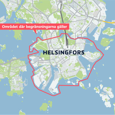 Karta över Helsingfors med en röd linje runt området där elsparkcyklarnas parkering begränsas.