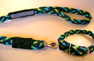 Flätat hundband
