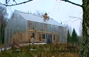 Huset i växthuset utifrån