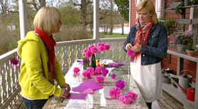 Blommor av silkespapper