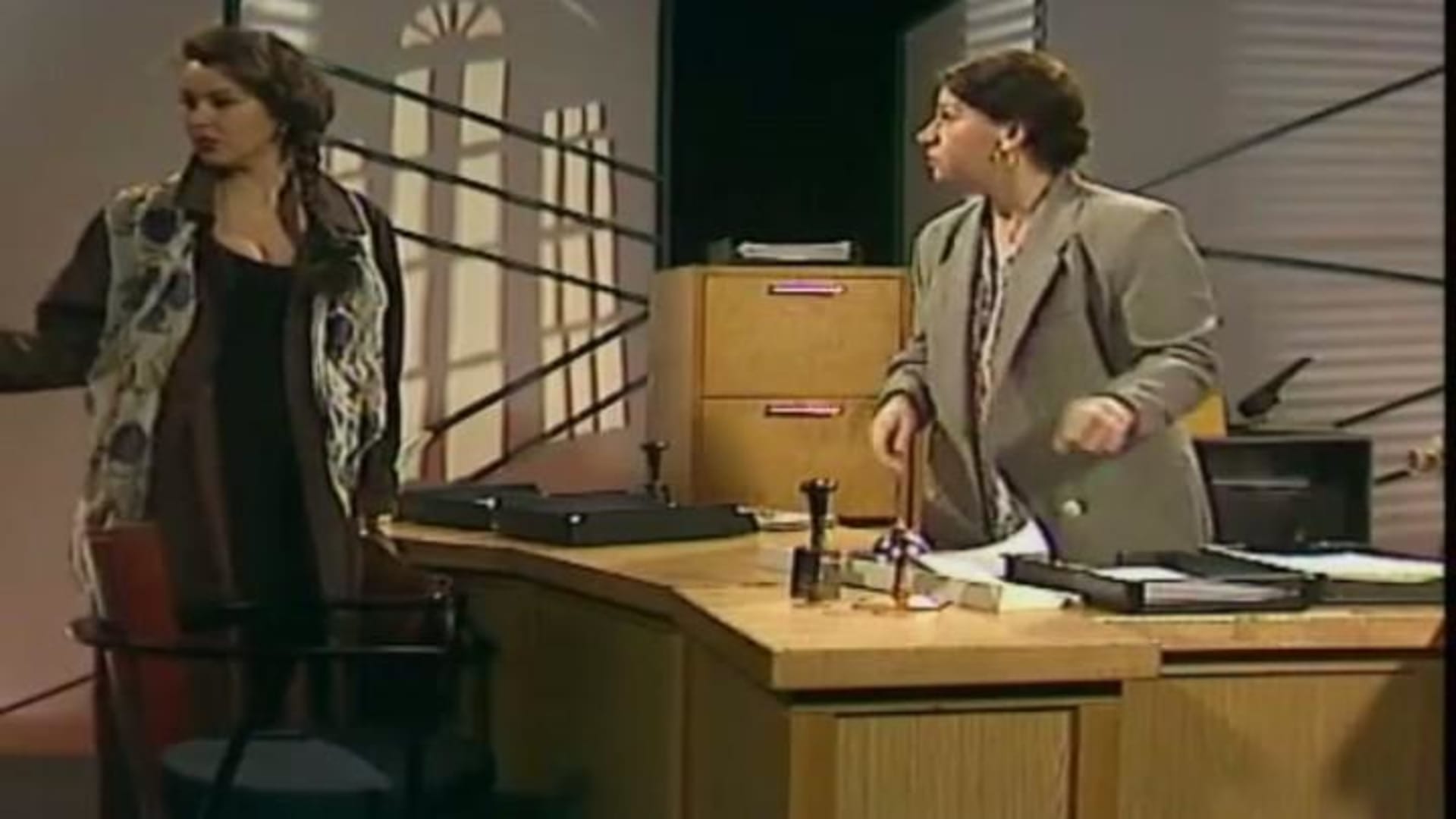 Arja Ja Kristiina Elstel Esitt v t Sketsin Yle Areena arja-ja-kristiina-elstel-esitt-v-t-sketsin-yle-areena