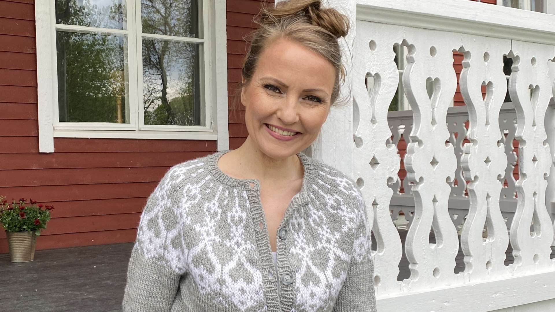 Strömsökoftan är här! Sticka en koftmodell av Strömsötröjan. | Yle Arenan