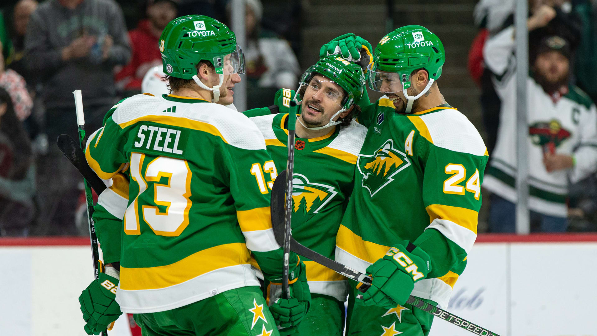 Mats Zuccarello pystyi maalintekoon kaatuneena Jääkiekon NHL Yle Areena