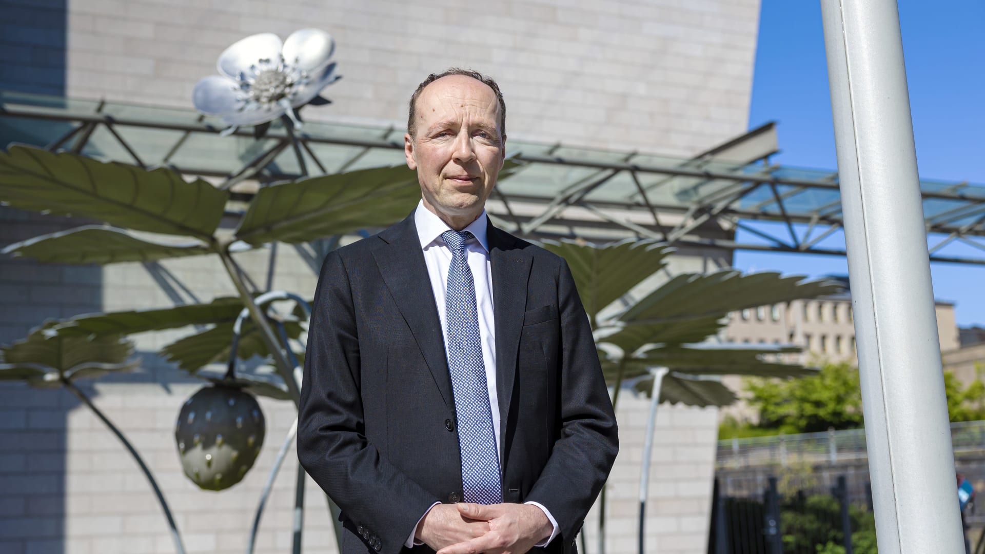 Halla-aho: Suomi ei voi olla maahanmuuttoon perustuva yhteiskunta, niin ...