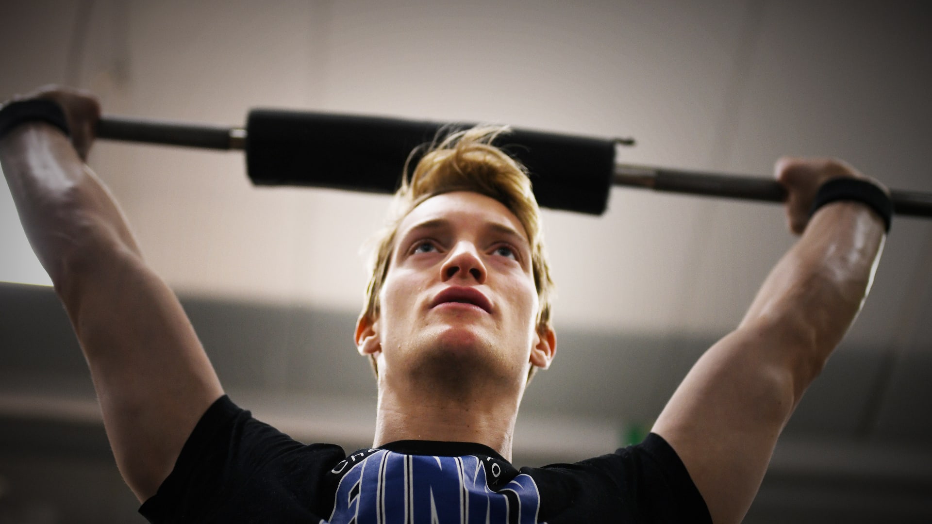 Thorwid Valitsi Suomen voidakseen olla maailman paras - cheerleader Thobias ...