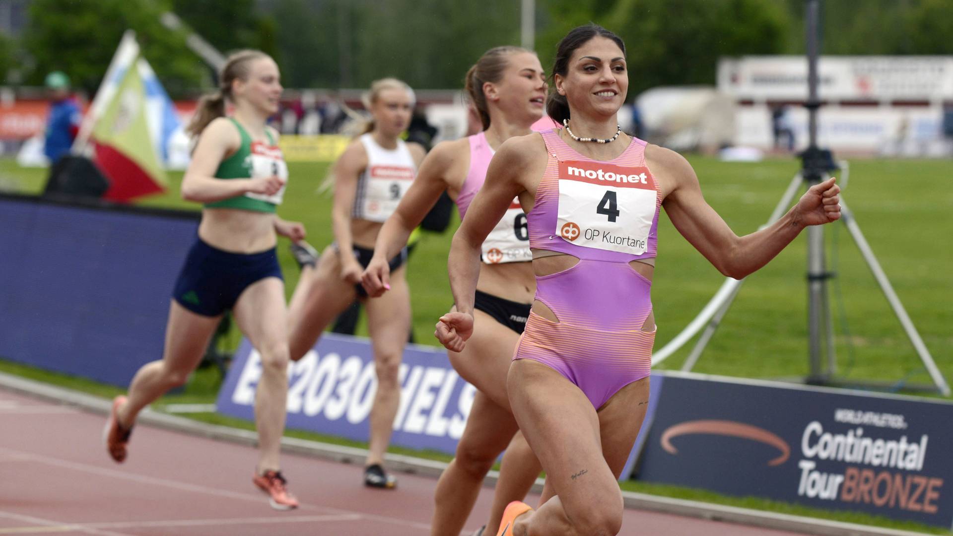Nooralotta Neziri Voitti Naisten 100 Metrin Aitajuoksun Kuortaneella nooralotta-neziri-voitti-naisten-100-metrin-aitajuoksun-kuortaneella