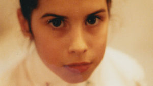 Amy nuorena tyttönä. Nuori Amy Winehouse. Kuva Asif Kapadian ohjaamasta, Oscar-palkitusta dokumenttielokuvasta Amy (2015).